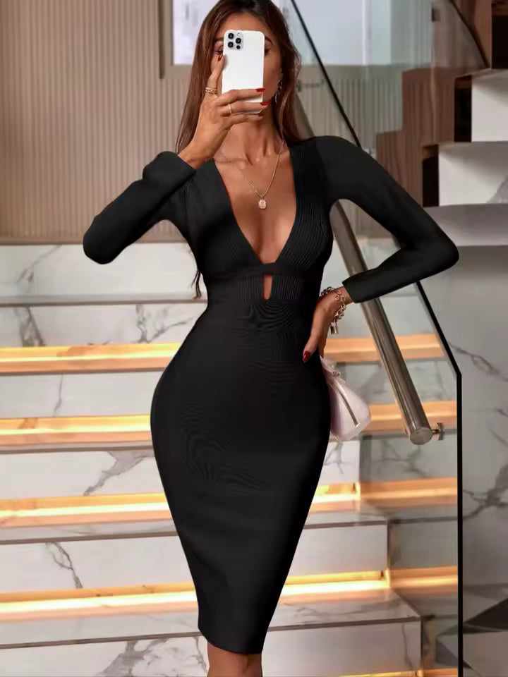Noir Élégance – l’abito che veste la tua eleganza
